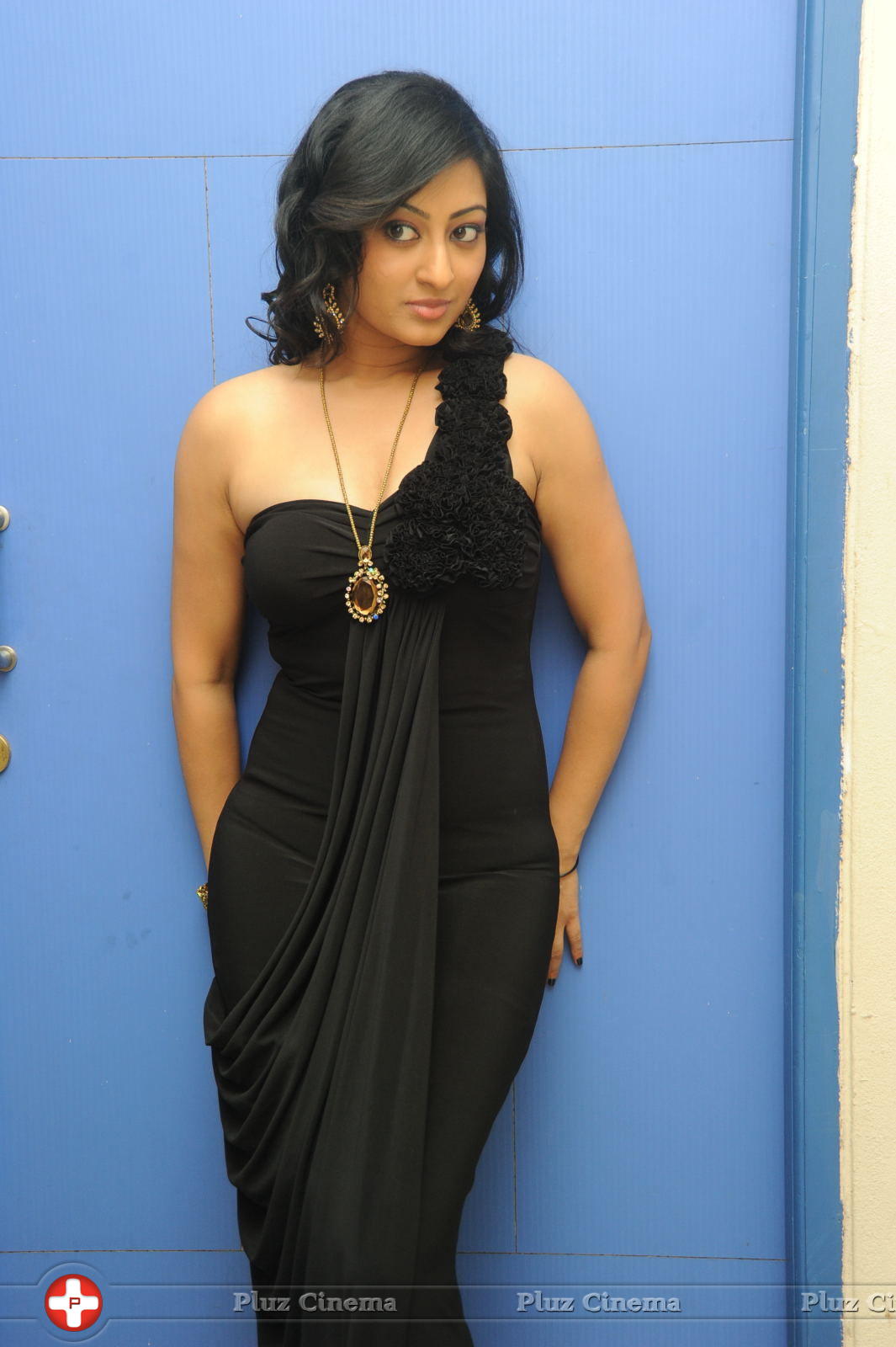 Tanishka Hot Photos At Cut Chesthe Movie Audio Launch | Picture 667109