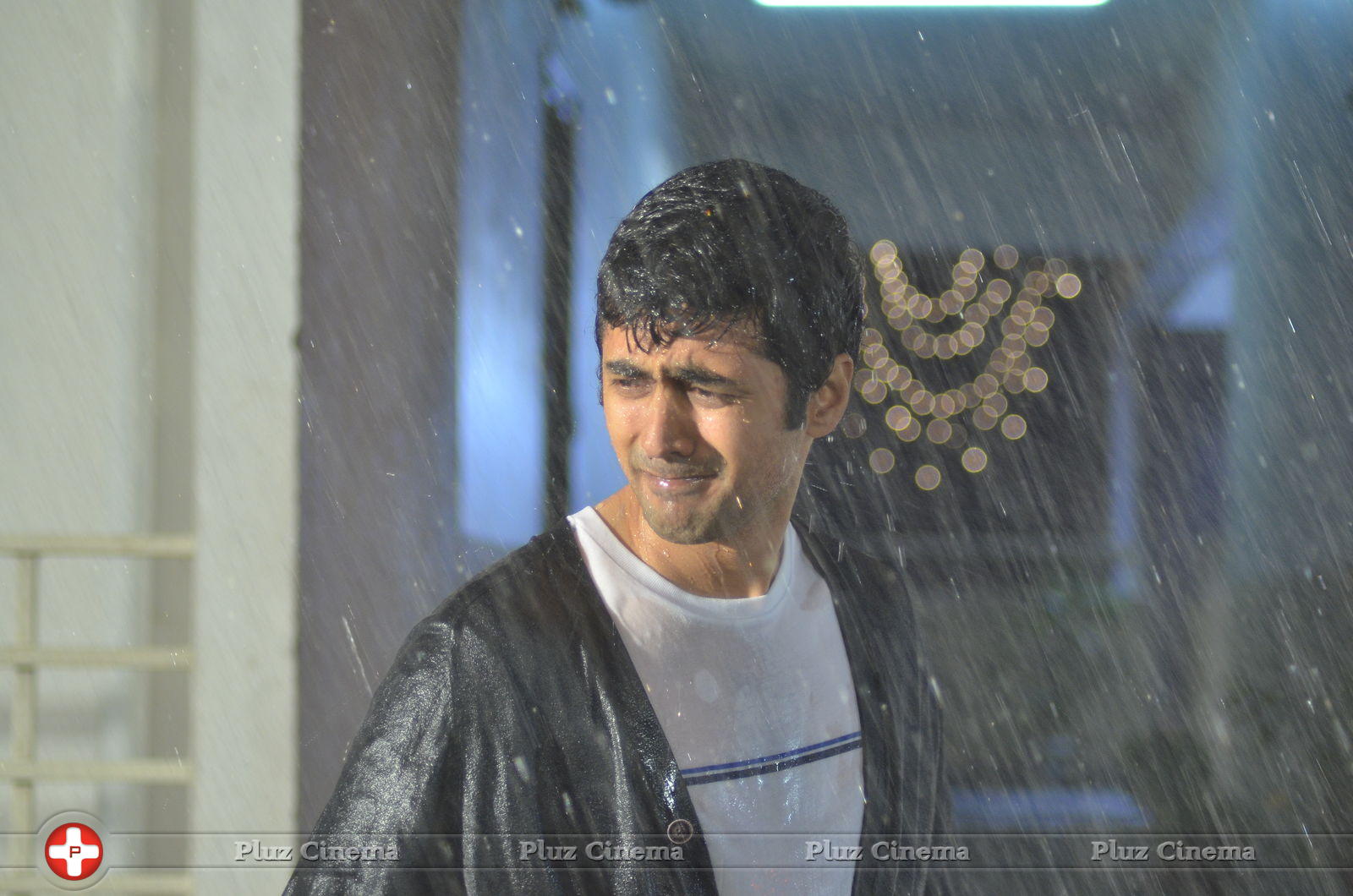 Rahul Ravindran - Hyderabad Love Story Movie Working Stills | Picture 669183