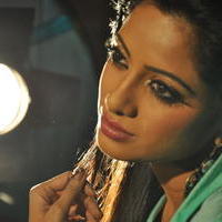 Udaya Bhanu - Madhumathi Movie New Stills | Picture 667734