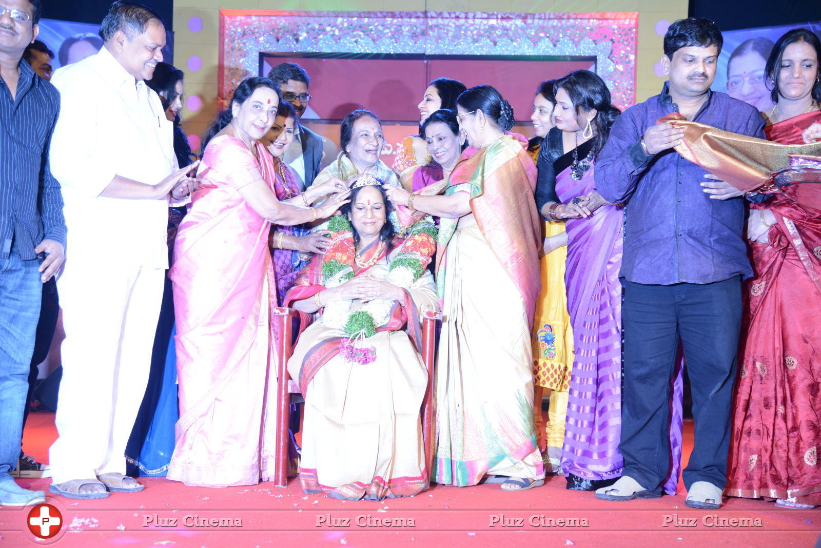 Vani Jayaram receives P. Susheela award 2013 Stills | Picture 667915