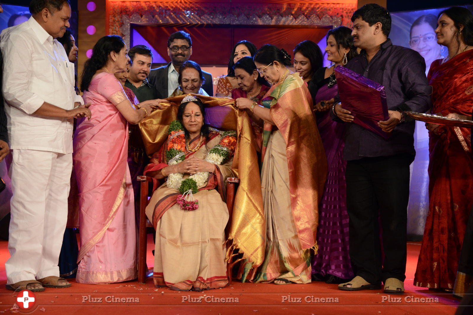 Vani Jayaram receives P. Susheela award 2013 Stills | Picture 667919