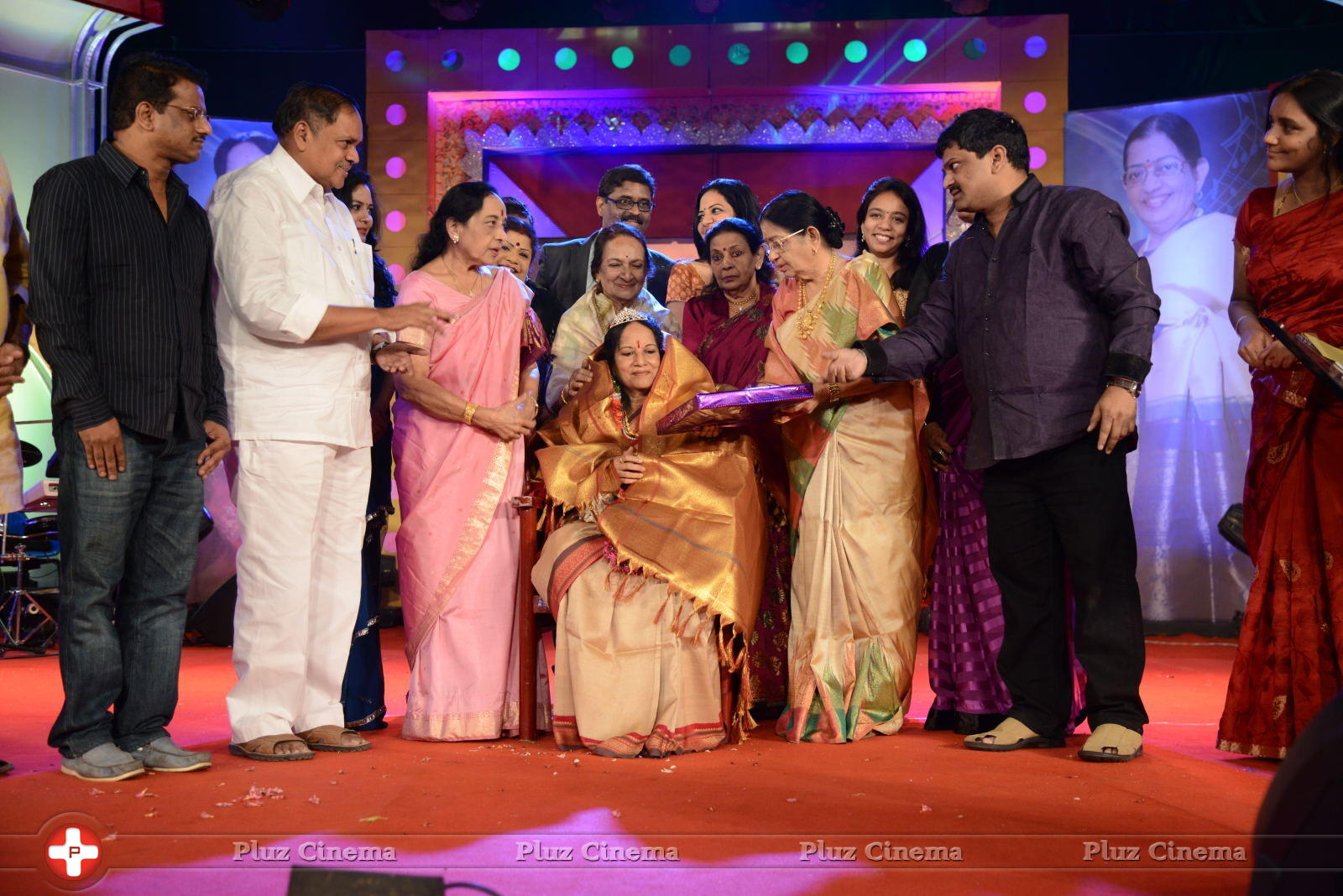 Vani Jayaram receives P. Susheela award 2013 Stills | Picture 667923