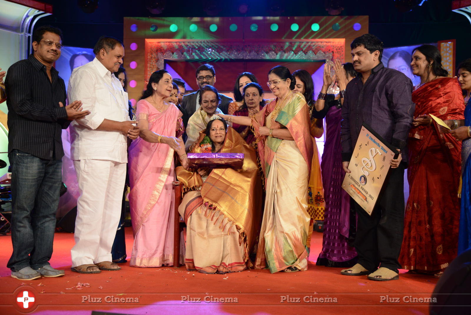 Vani Jayaram receives P. Susheela award 2013 Stills | Picture 667925