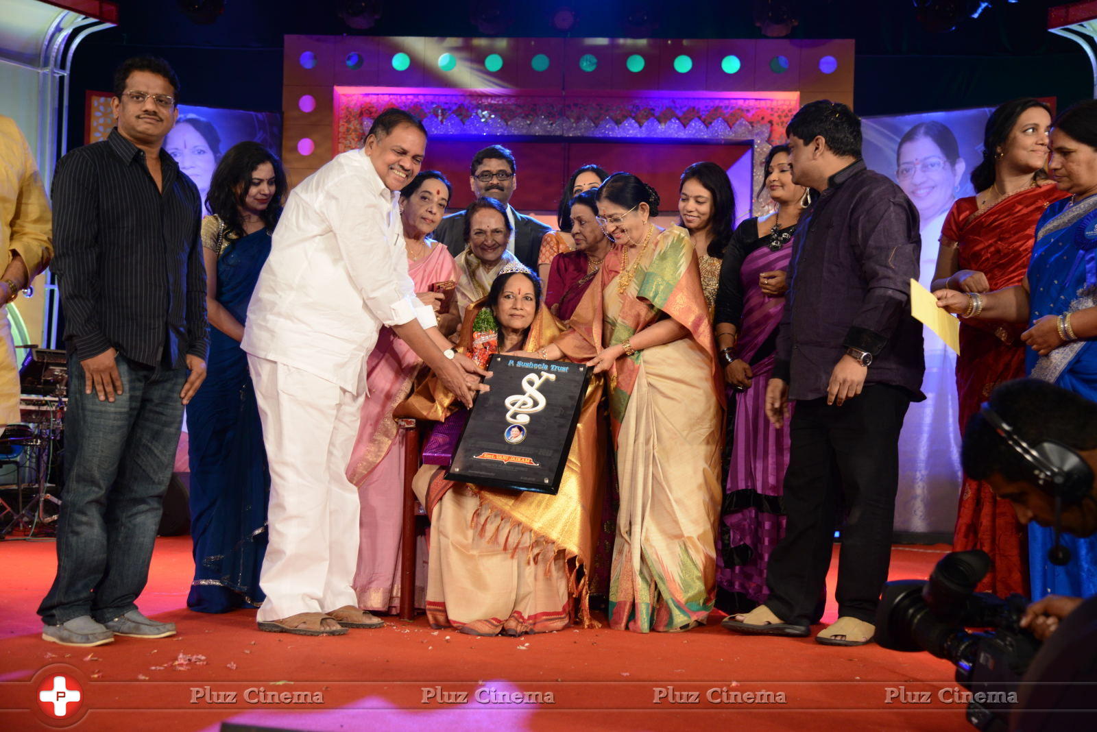 Vani Jayaram receives P. Susheela award 2013 Stills | Picture 667928