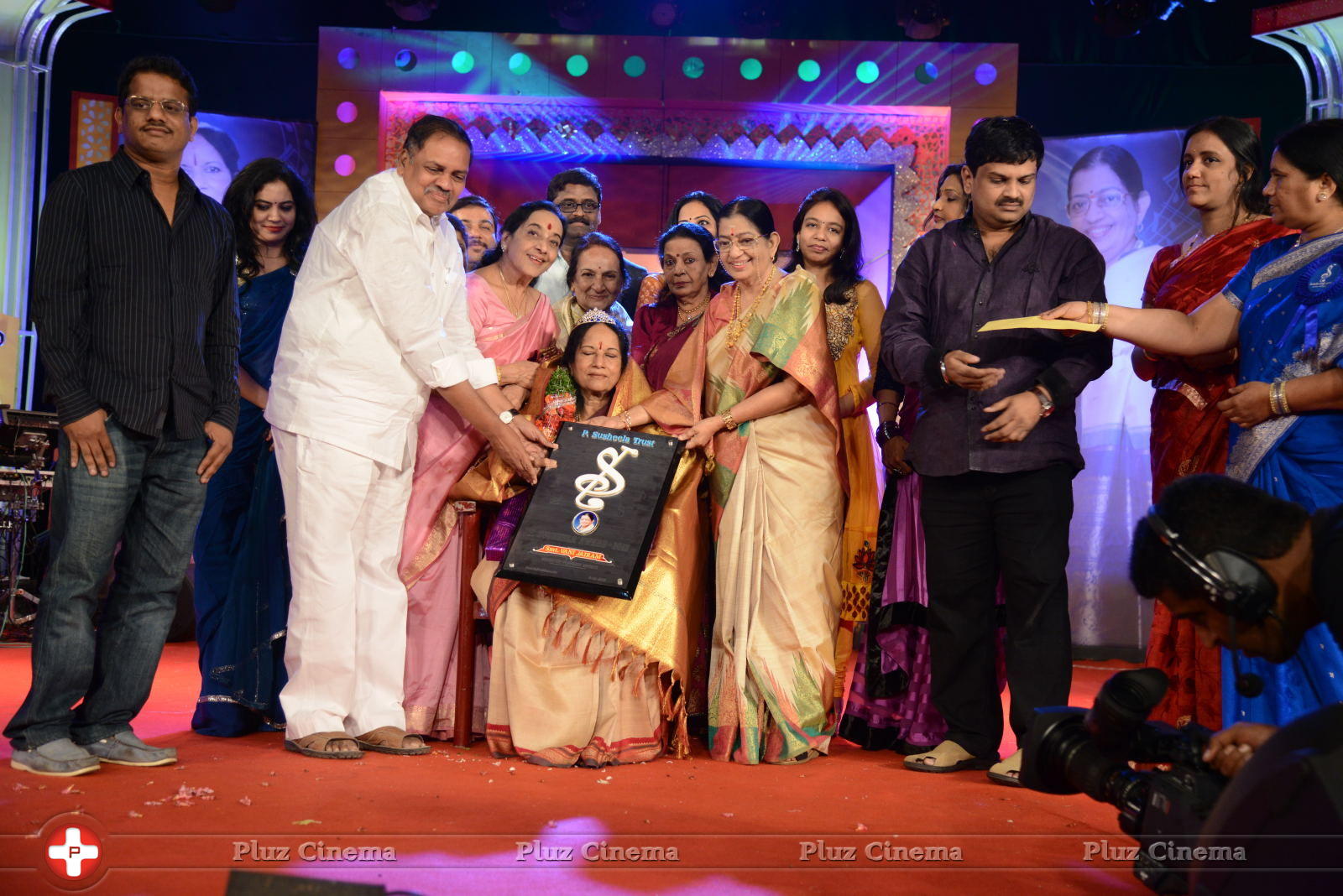 Vani Jayaram receives P. Susheela award 2013 Stills | Picture 667930