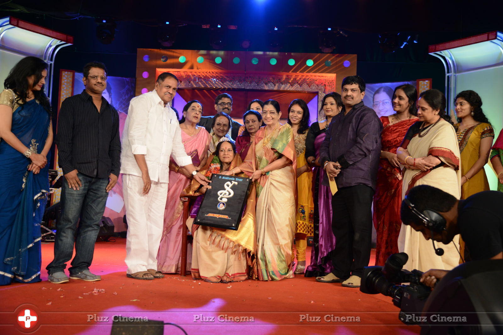 Vani Jayaram receives P. Susheela award 2013 Stills | Picture 667938