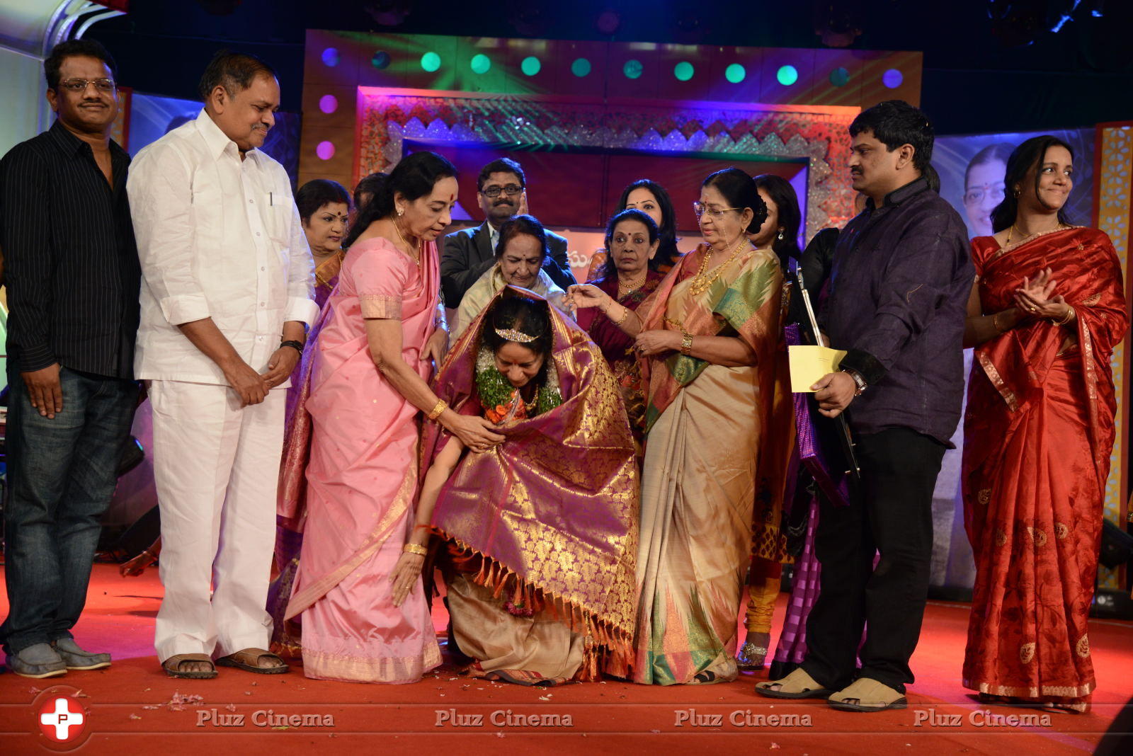 Vani Jayaram receives P. Susheela award 2013 Stills | Picture 667948