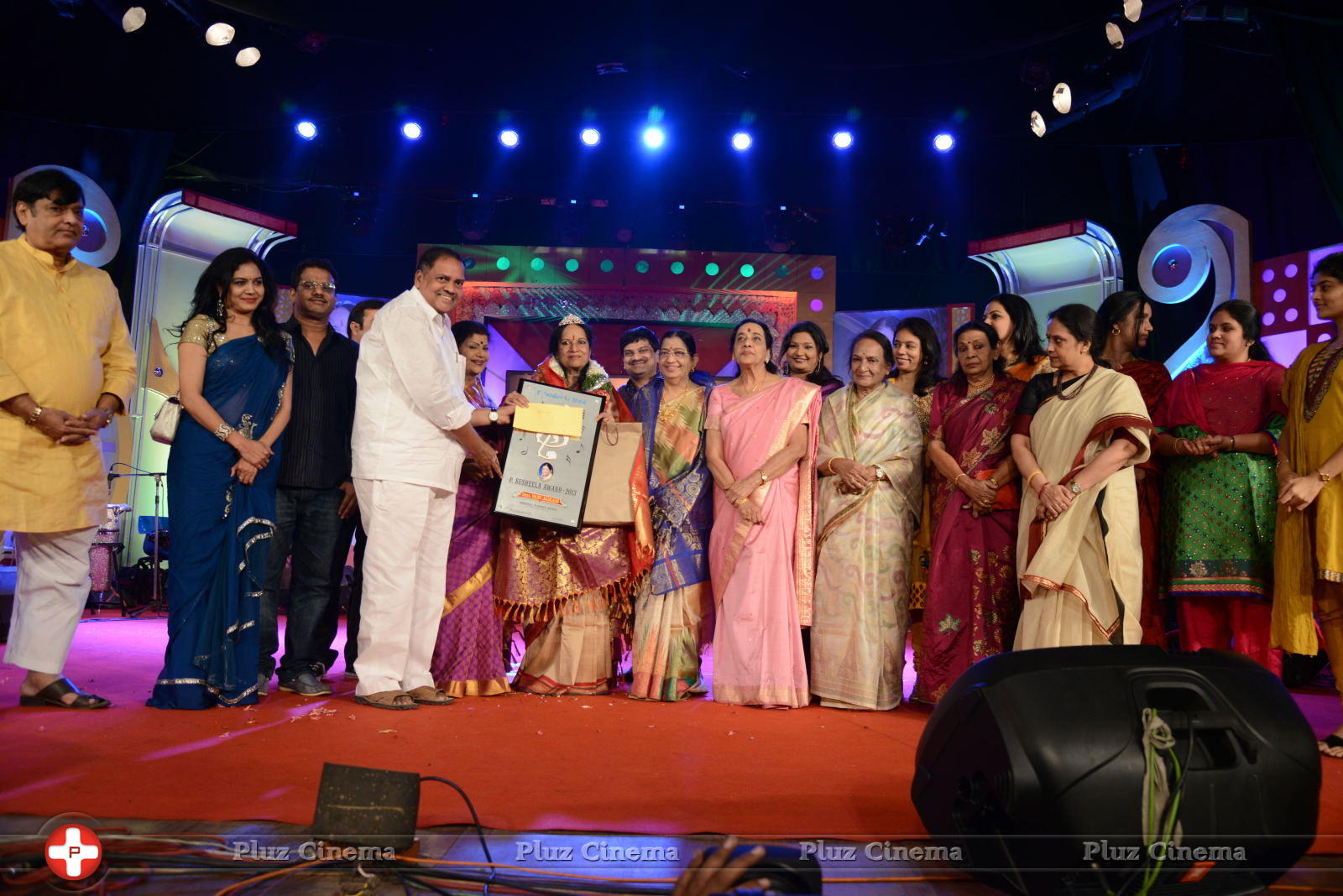 Vani Jayaram receives P. Susheela award 2013 Stills | Picture 667962