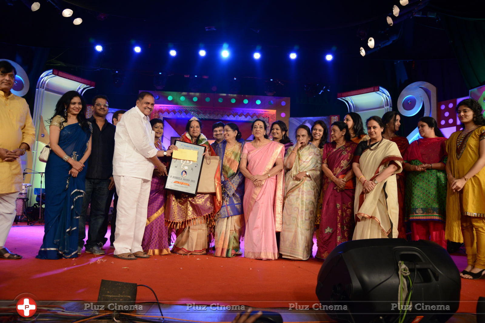 Vani Jayaram receives P. Susheela award 2013 Stills | Picture 667963