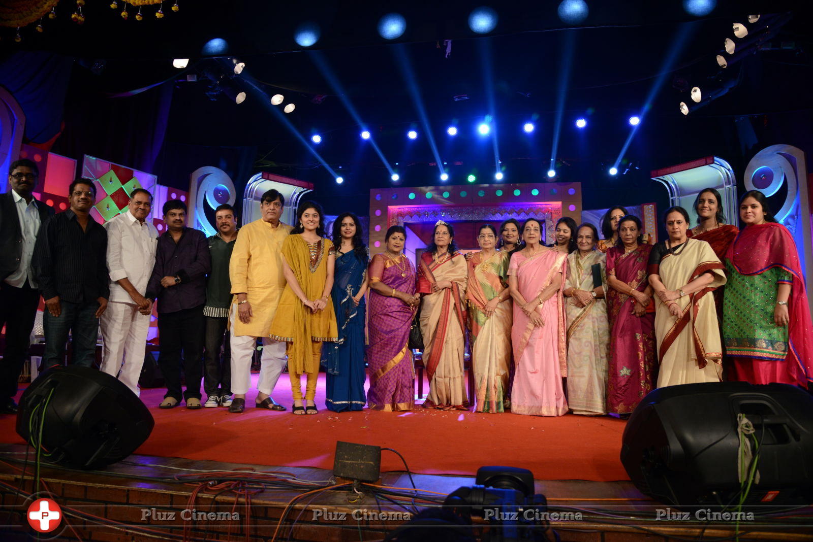 Vani Jayaram receives P. Susheela award 2013 Stills | Picture 667971