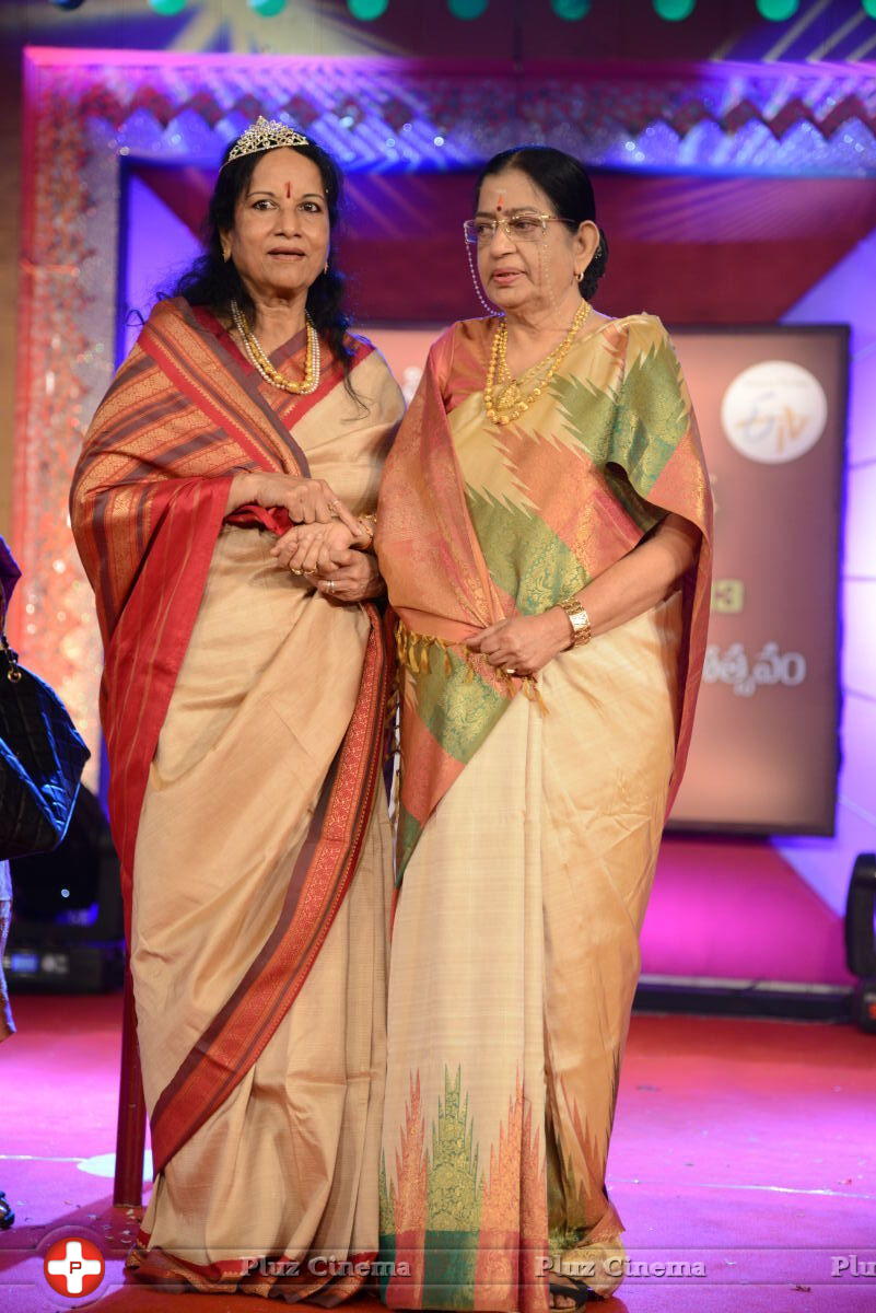 Vani Jayaram receives P. Susheela award 2013 Stills | Picture 667997