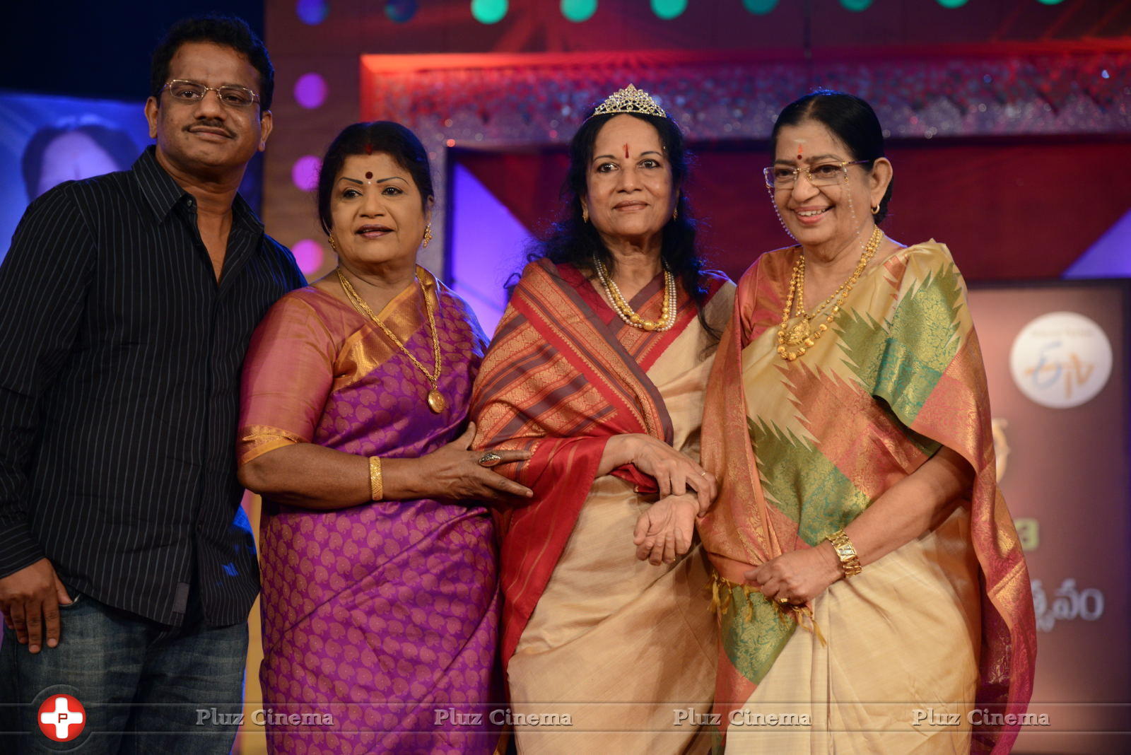 Vani Jayaram receives P. Susheela award 2013 Stills | Picture 668003