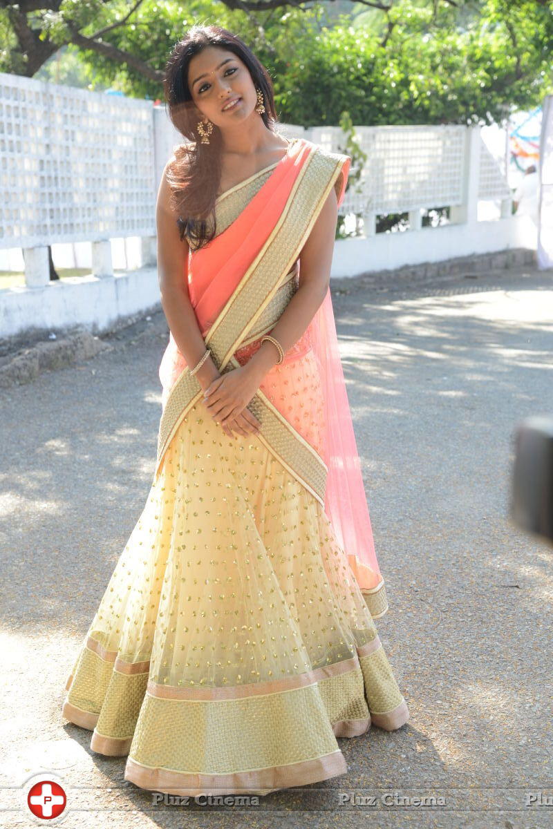 Actress Isha at Vasta Nee Venuka Movie Opening Stills | Picture 671753