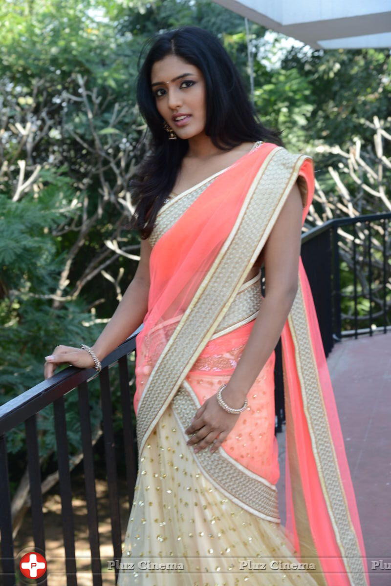 Actress Isha at Vasta Nee Venuka Movie Opening Stills | Picture 671781