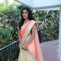 Actress Isha at Vasta Nee Venuka Movie Opening Stills | Picture 671775