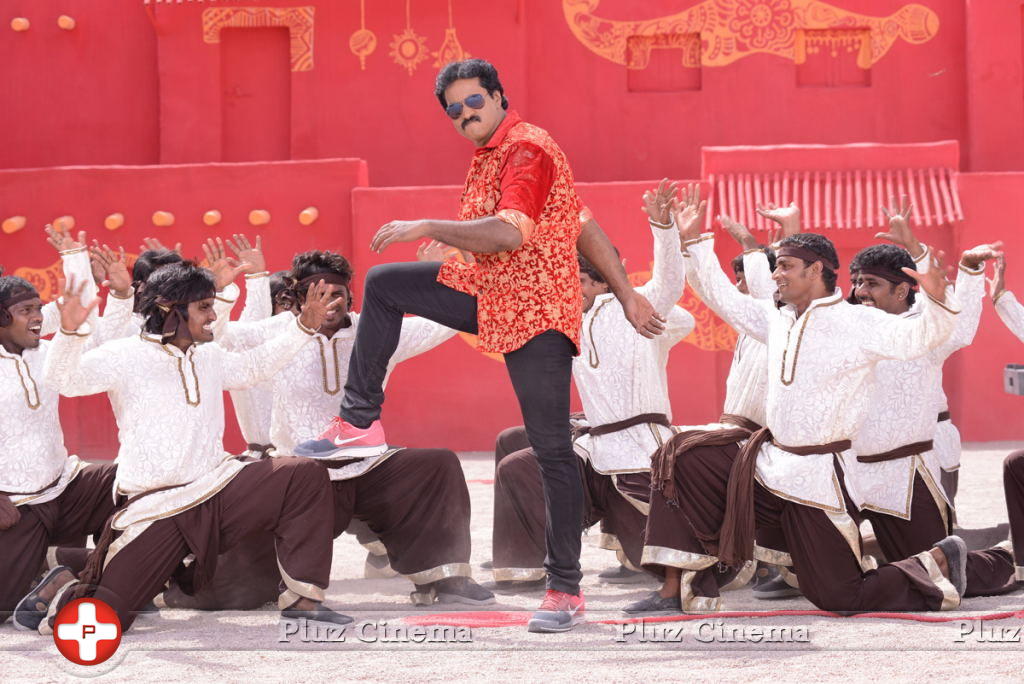 Sunil Varma - Bheemavaram Bullodu Movie Stills | Picture 681841