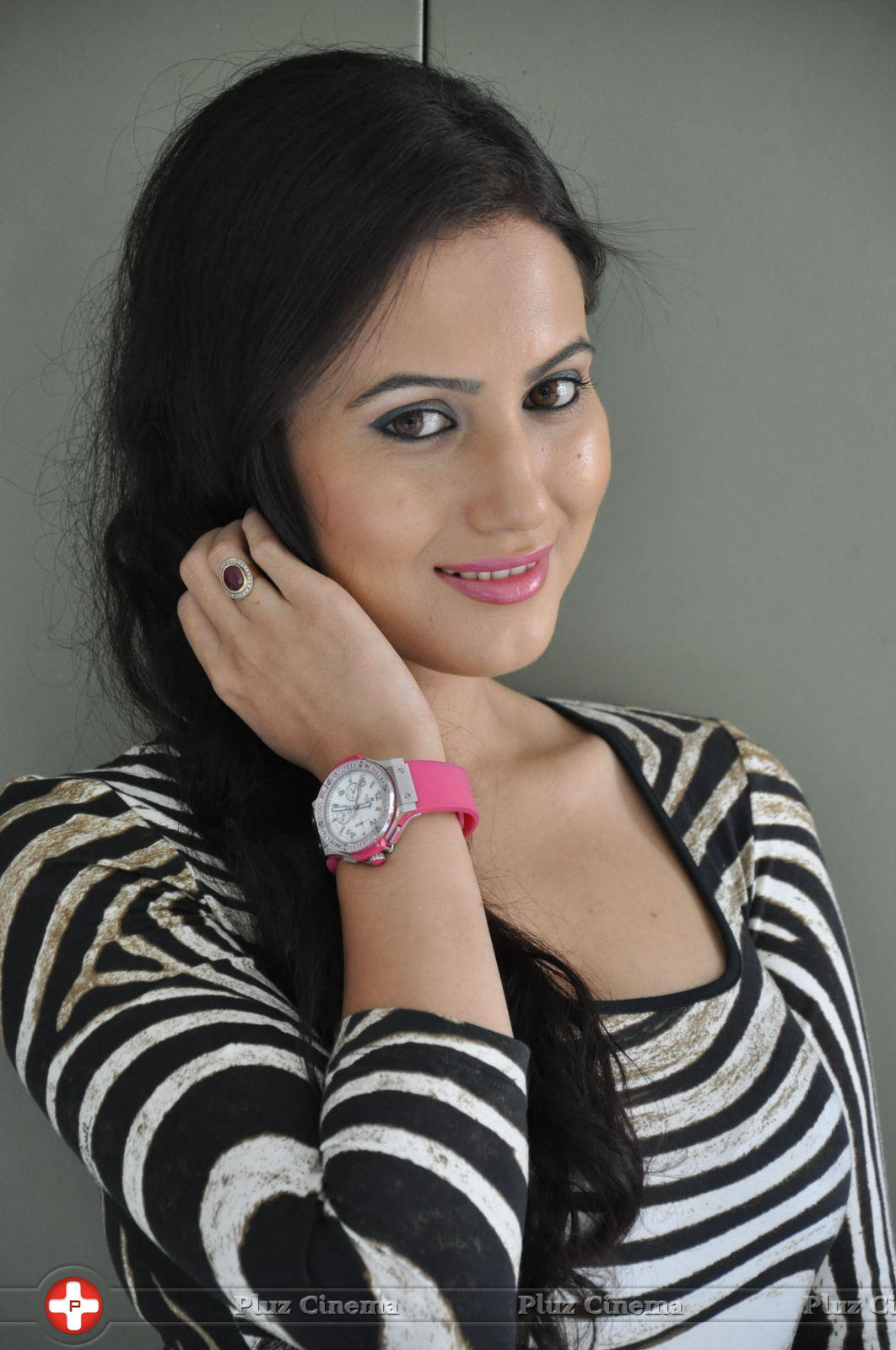 Anu Smruthi Hot Photoshoot Pictures | Picture 652619