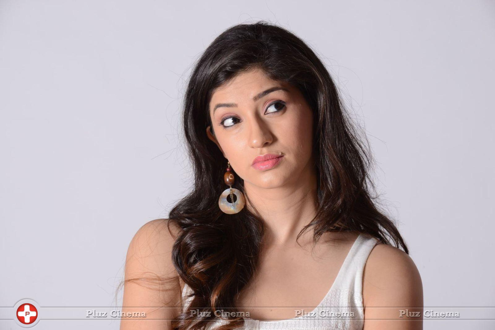 Tanvi Vyas Latest Photoshoot Stills | Picture 654107