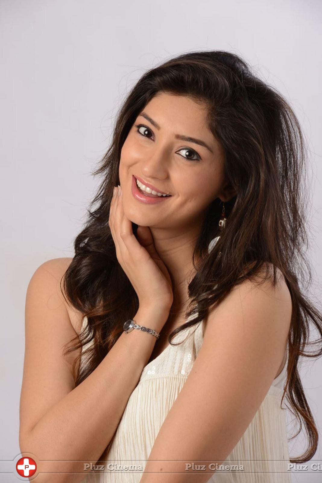 Tanvi Vyas Latest Photoshoot Stills | Picture 654159