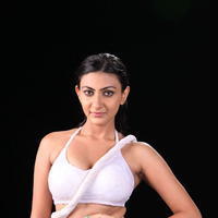Neelam Upadhyay New Hot Photos | Picture 600802