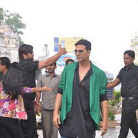 Akshay Kumar - Bollywood Actor Akshay Kumar Visits Charminar Stills | Picture 601921