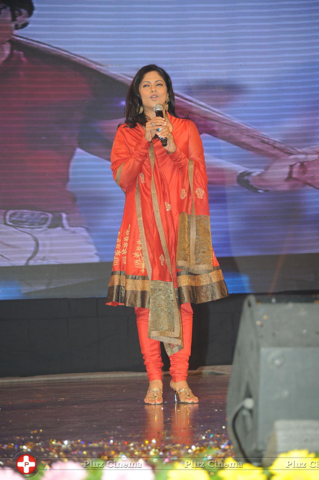 Nadhiya - Attarintiki Daredi Movie Success Meet Photos | Picture 606155