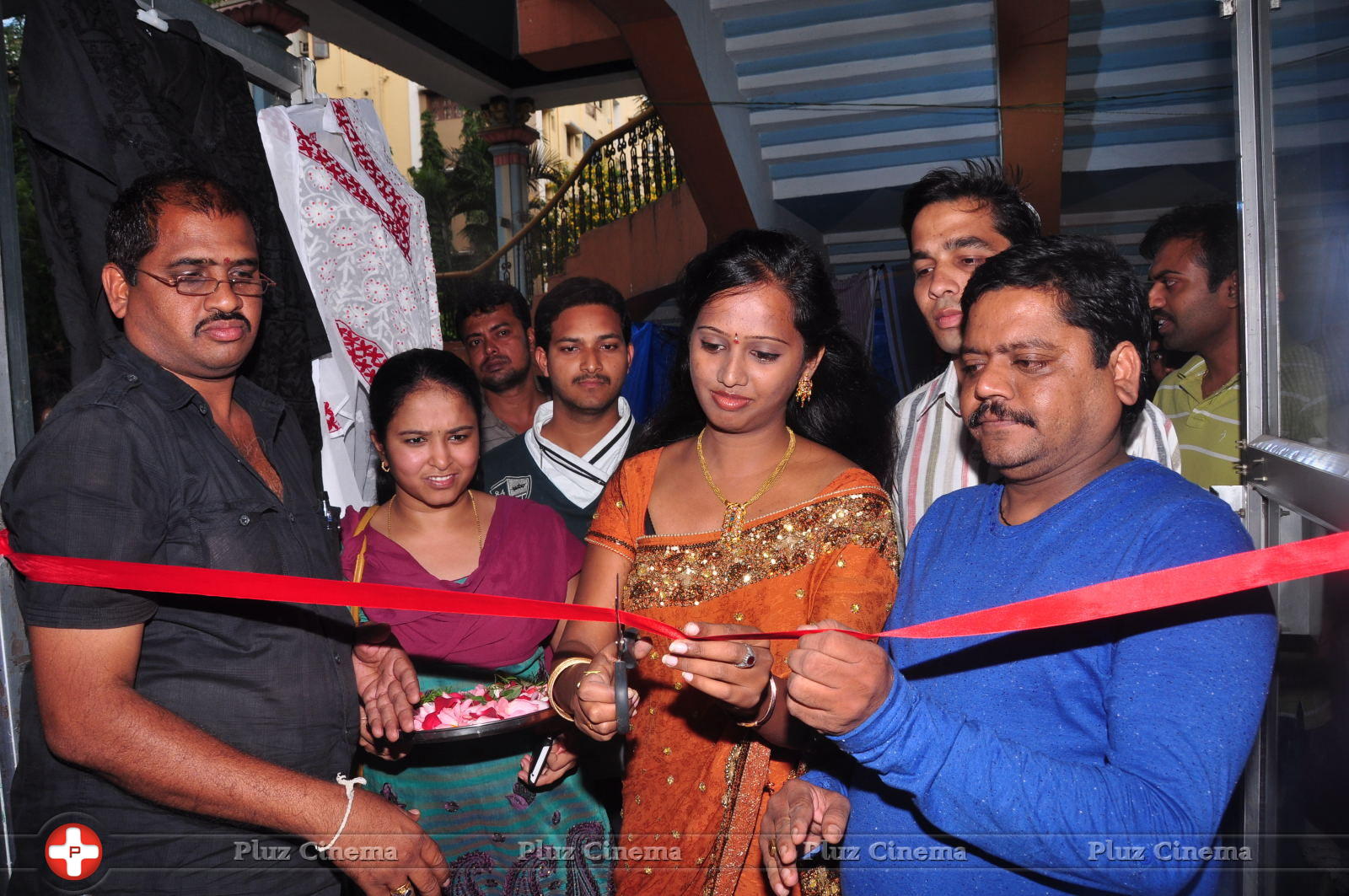 Mokshita launches Silk of India Exhibition Pictures | Picture 610687