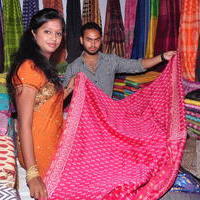 Mokshita launches Silk of India Exhibition Pictures