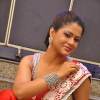Silpa Chakravarthy Hot Saree Images at Palnadu Audio Release | Picture 610579