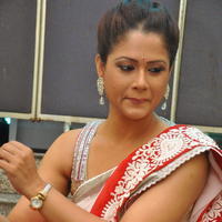 Silpa Chakravarthy Hot Saree Images at Palnadu Audio Release | Picture 610585