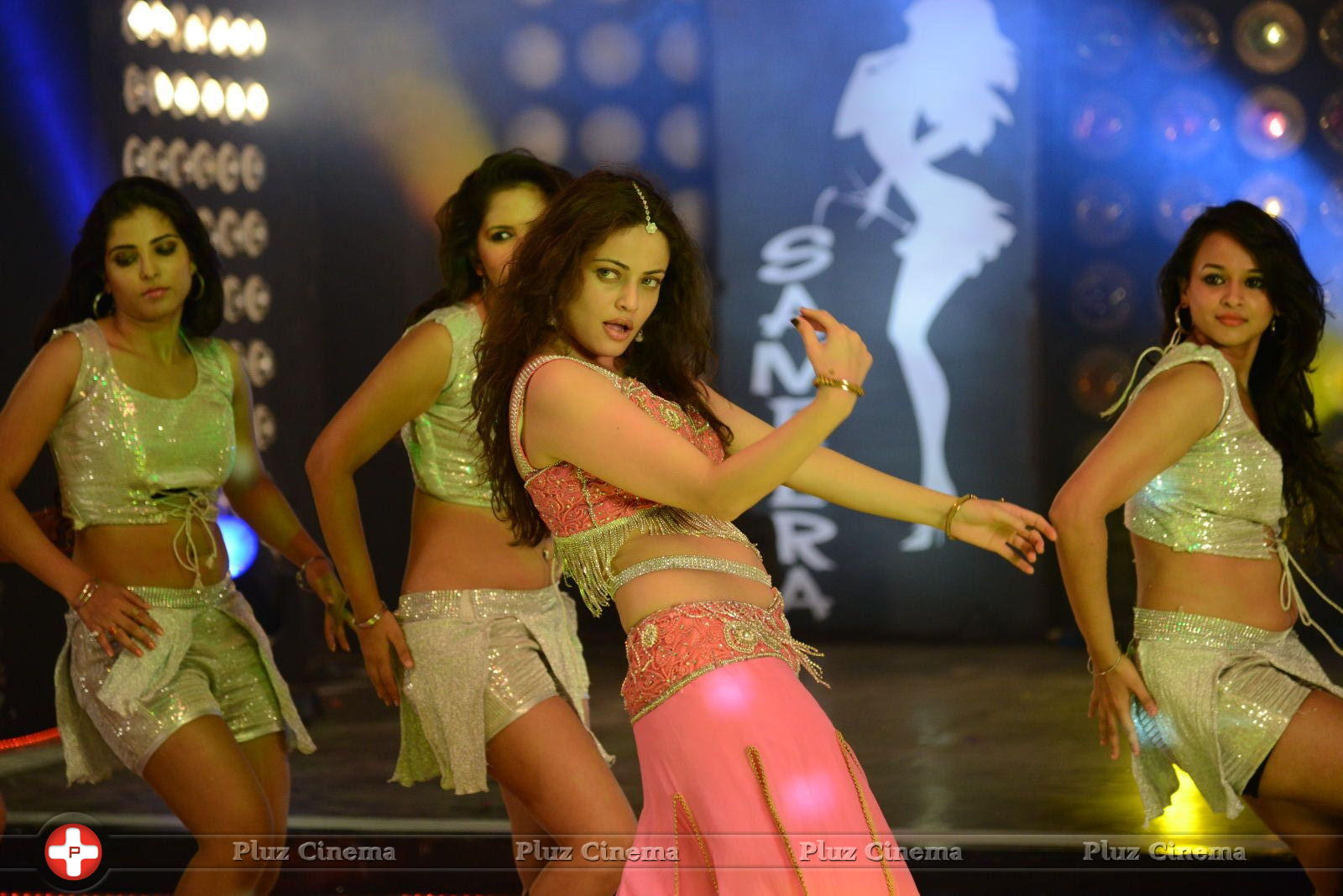 Sneha Ullal Item Song Hot Pictures | Picture 610759