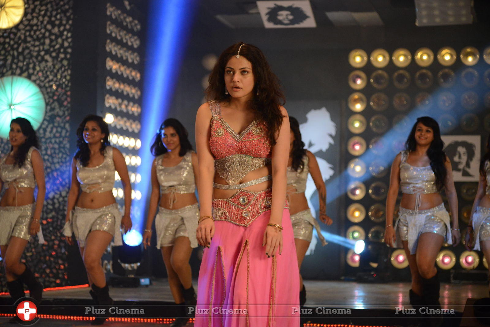 Sneha Ullal Item Song Hot Pictures | Picture 610776