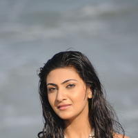 Neelam Upadhyay Latest Hot Photos | Picture 620822