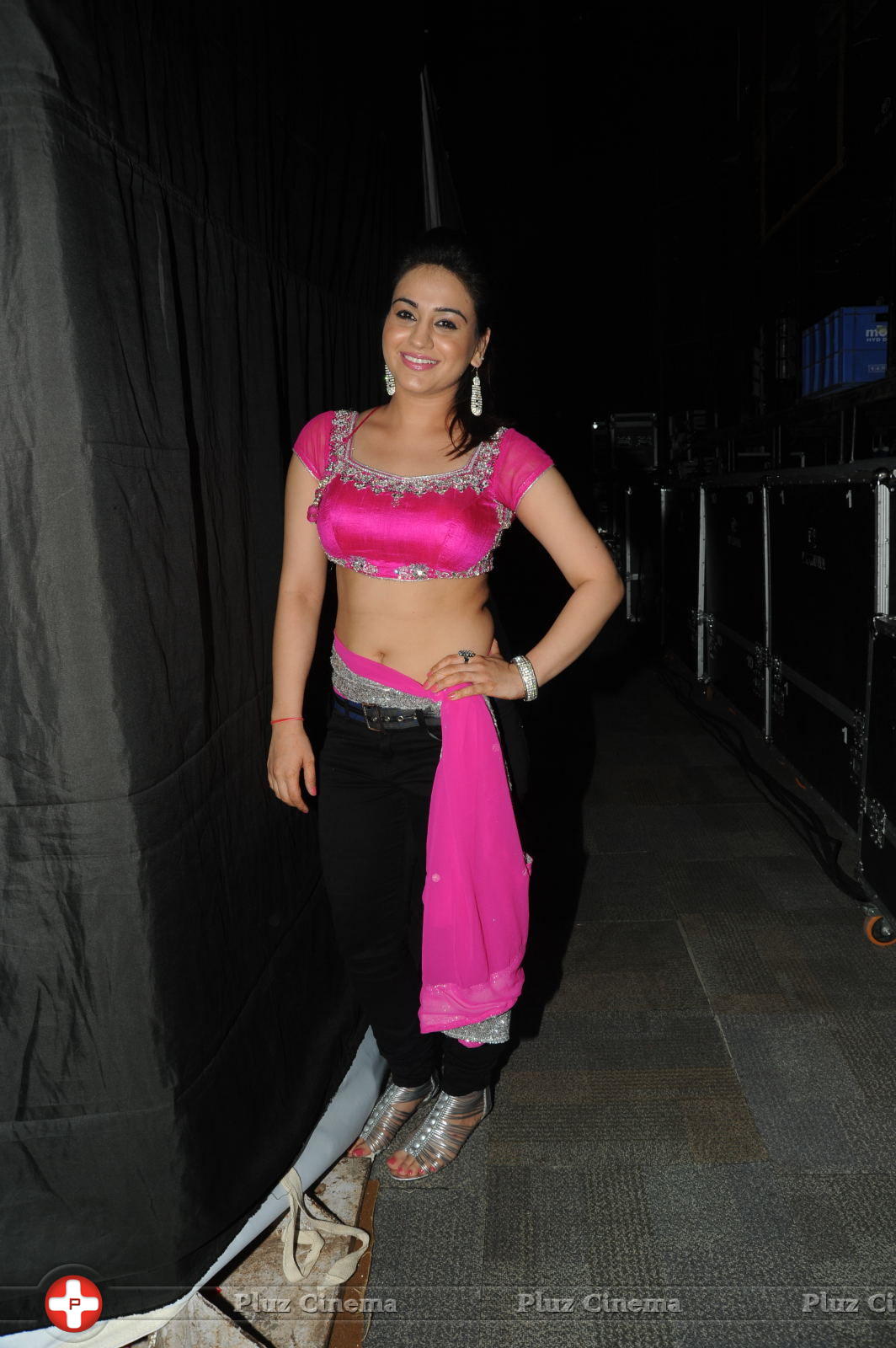 Aksha Hot Dance at Aadu Magadura Bujji Audio Launch Photos | Picture 621768