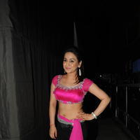 Aksha Hot Dance at Aadu Magadura Bujji Audio Launch Photos | Picture 621762