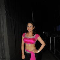 Aksha Hot Dance at Aadu Magadura Bujji Audio Launch Photos | Picture 621763