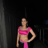 Aksha Hot Dance at Aadu Magadura Bujji Audio Launch Photos | Picture 621767