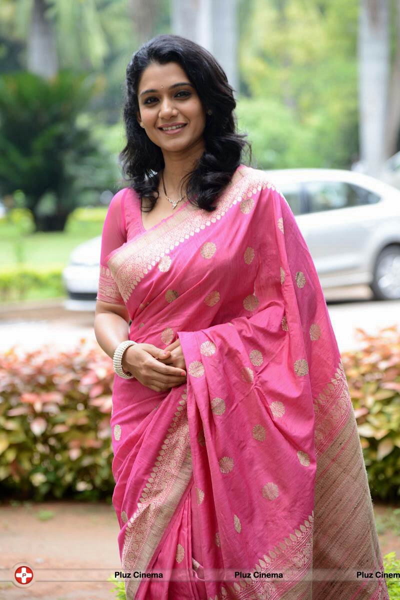 Urmila Latest Saree Images at Welcome Obama Press Meet | Picture 578623
