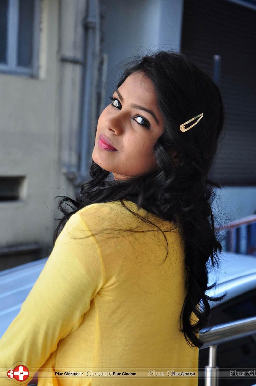 Kavitha Aaras - Daughter of Varma Movie Working Stills | Picture 583036