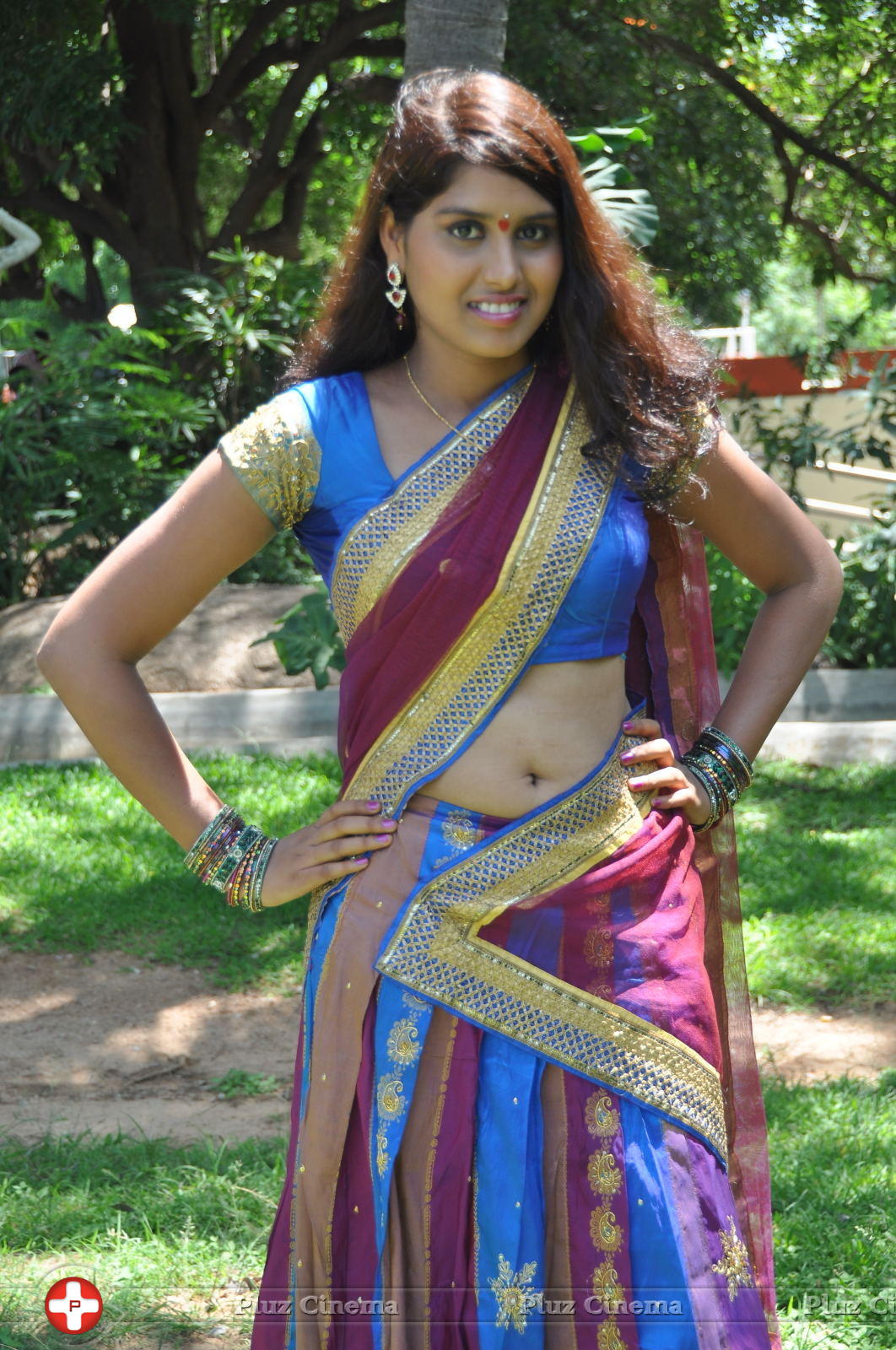 Tulasi Hot Half Saree Images at Devudu Deyyam Manishi Opening | Picture 584179