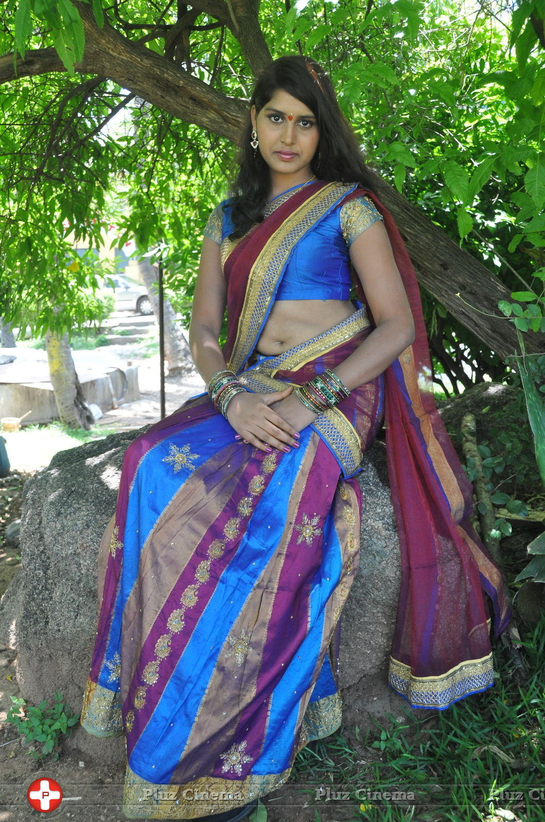 Tulasi Hot Half Saree Images at Devudu Deyyam Manishi Opening | Picture 584203