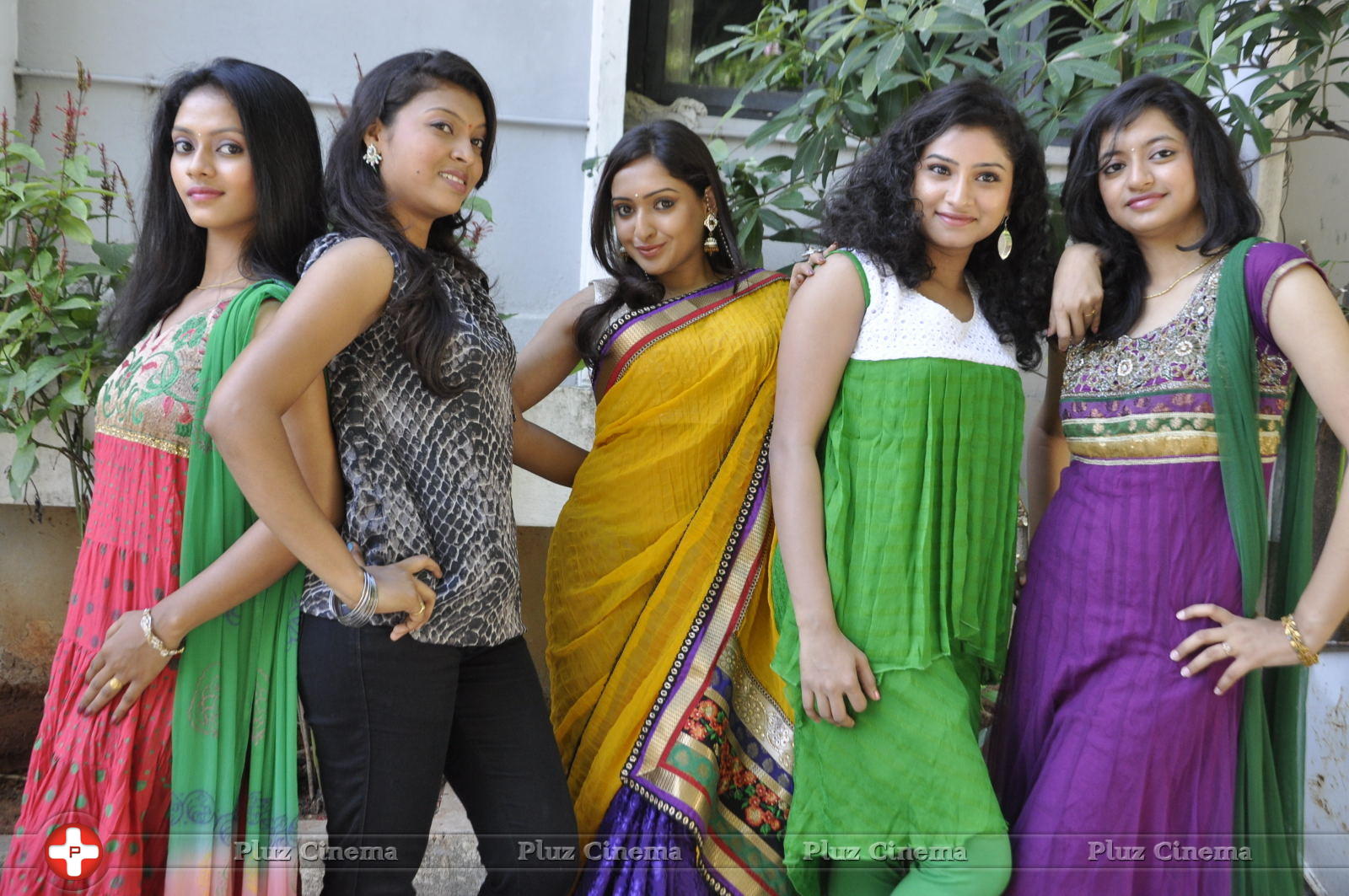 Nenu Naa Friends Movie Opening Pictures | Picture 585361