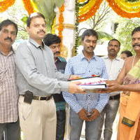 Nenu Naa Friends Movie Opening Pictures | Picture 585325