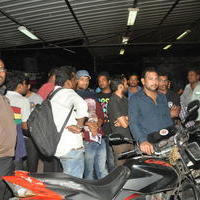 Attarintiki Daredi Fans Hungama At Sreeramulu Theatre Photos | Picture 586060