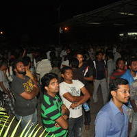 Attarintiki Daredi Fans Hungama At Sreeramulu Theatre Photos | Picture 586063