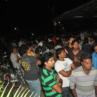 Attarintiki Daredi Fans Hungama At Sreeramulu Theatre Photos | Picture 586064