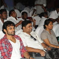 Attarintiki Daredi Fans Hungama At Sreeramulu Theatre Photos | Picture 586409