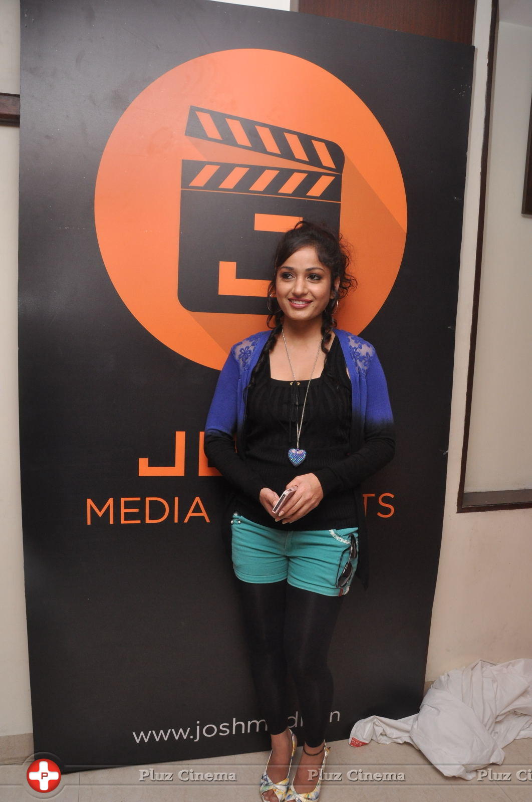Madhavi Latha - Madhavi Latha & Adivi Sesh Launches Josh Media Photos | Picture 591720