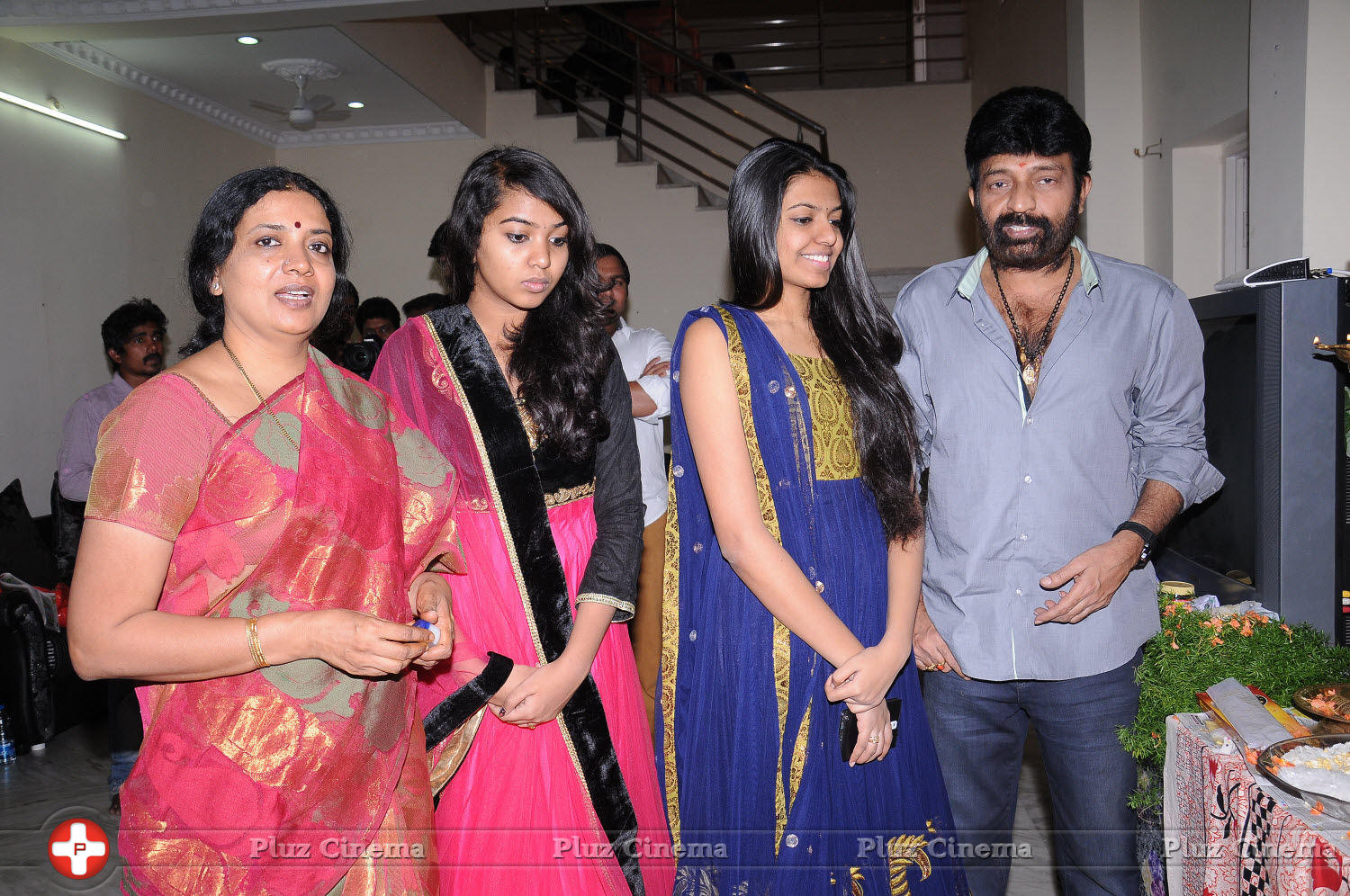 Gaddam Gang Movie Launch Photos | Picture 748023