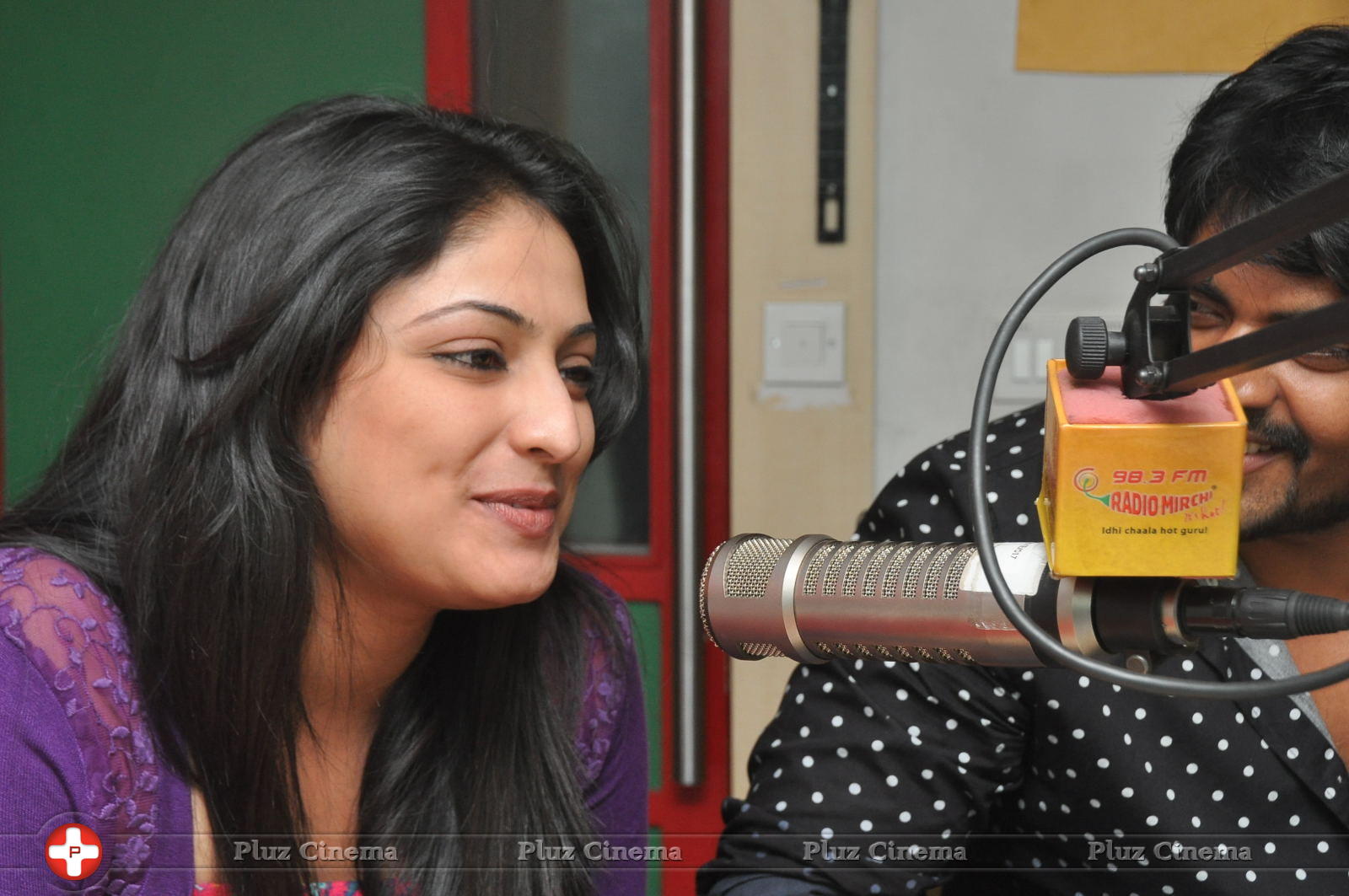 Haripriya - Galatta Movie Sri and Haripriya at Radio Mirchi Photos | Picture 748374